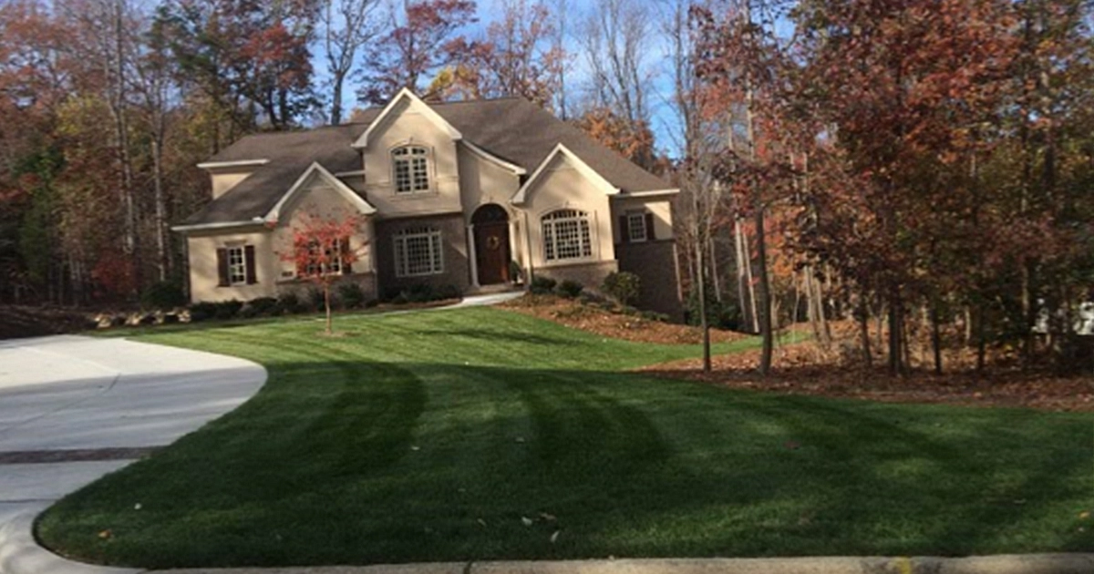 Chapel Hill, North Carolina | Organic Lawn Service 1 electric lawn mowing service Chapel Hill, NC